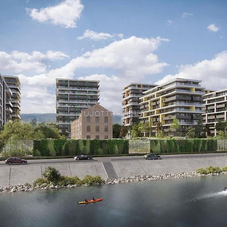 Sweet Home Apartman , 30Sqm Studio, Free Private Parking, Mountain View, Balcony, 20 Min From Downtown Budapest Exterior photo